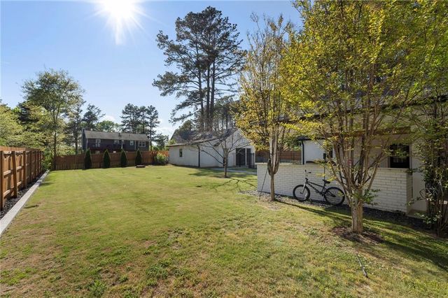 403 Rockbridge Road SW, Lilburn, GA 30047