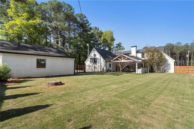 403 Rockbridge Road SW, Lilburn, GA 30047