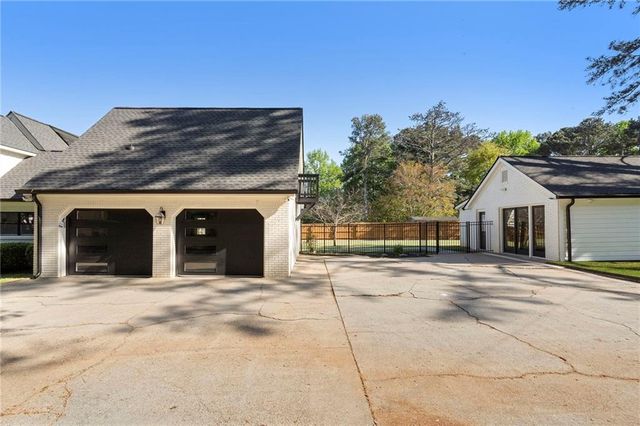 403 Rockbridge Road SW, Lilburn, GA 30047