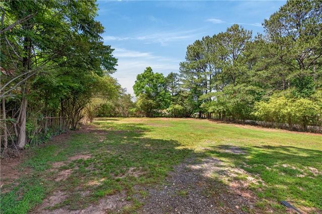5002 Central Church Road, Douglasville, GA 30135