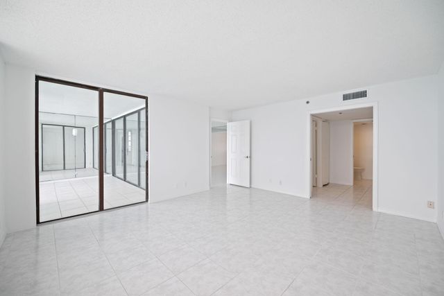 840 Ocean Drive 1005, Juno Beach, FL 33408