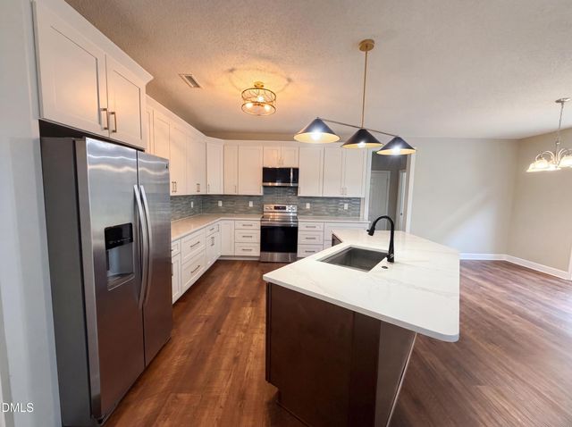 1812 Devonridge Drive, Fuquay Varina, NC 27526