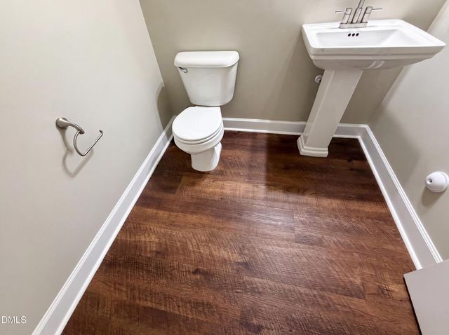 1812 Devonridge Drive, Fuquay Varina, NC 27526