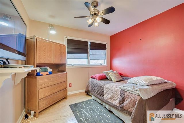 26 Winant Road, South Brunswick, NJ 08824