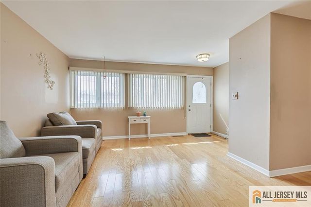 26 Winant Road, South Brunswick, NJ 08824