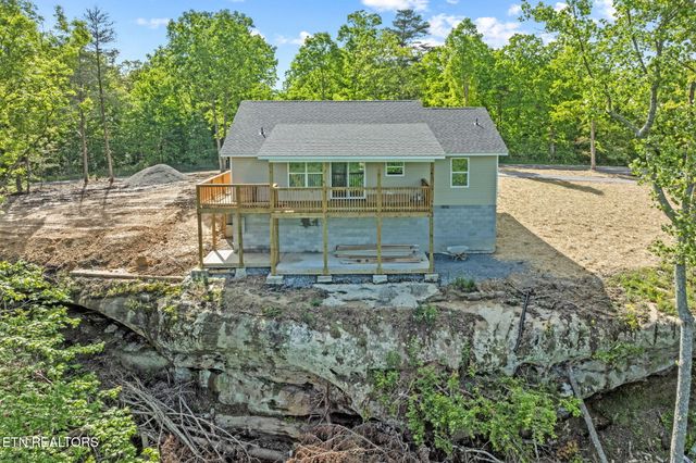 5706 Wilder Rd Rd, Grimsley, TN 38565