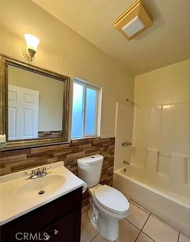 1336 W 109 Street, Los Angeles, CA 90044