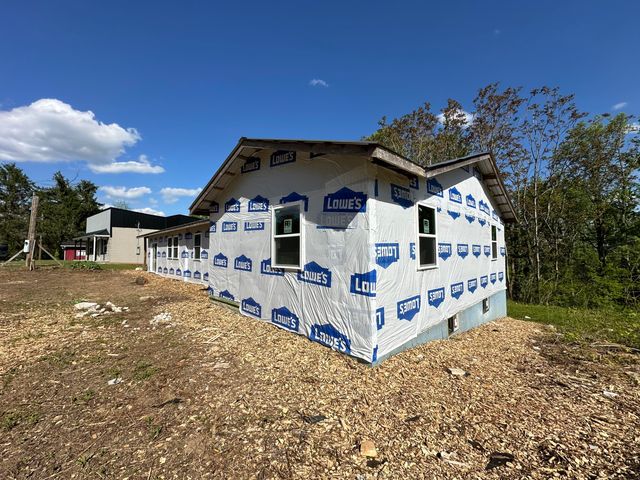 357 Mine 18 Road, Stearns, KY 42647