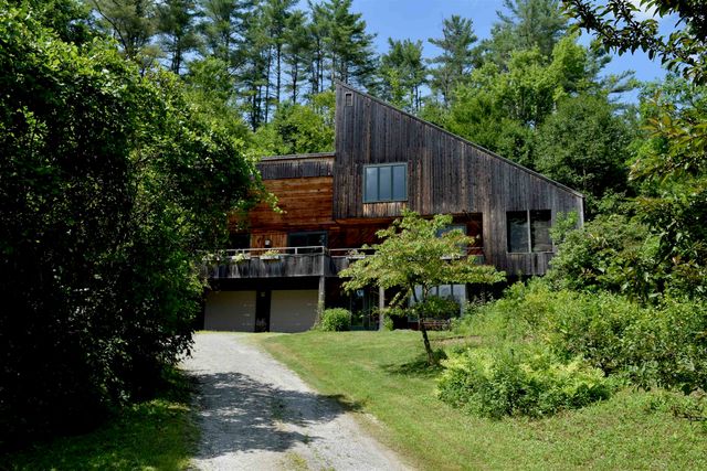 1123 Snipe Ireland Road, Richmond, VT 05477