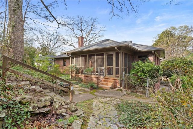 647 Willivee Drive, Decatur, GA 30033