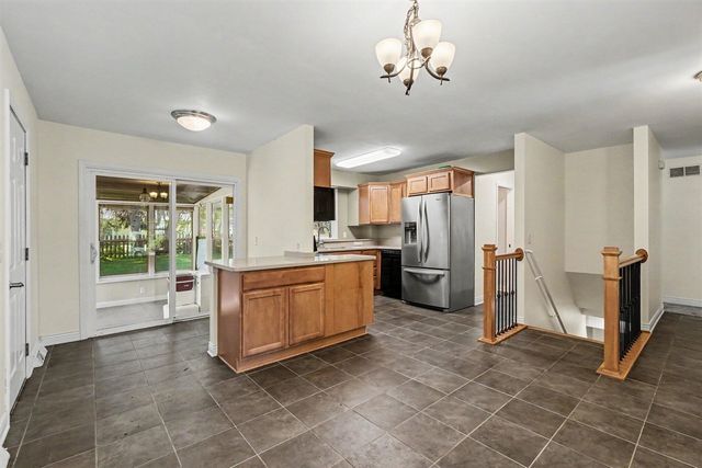 5699 Lamplighter Lane, Kalamazoo, MI 49009