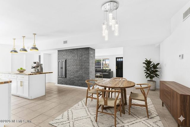 160 RIVER Drive, East Palatka, FL 32131