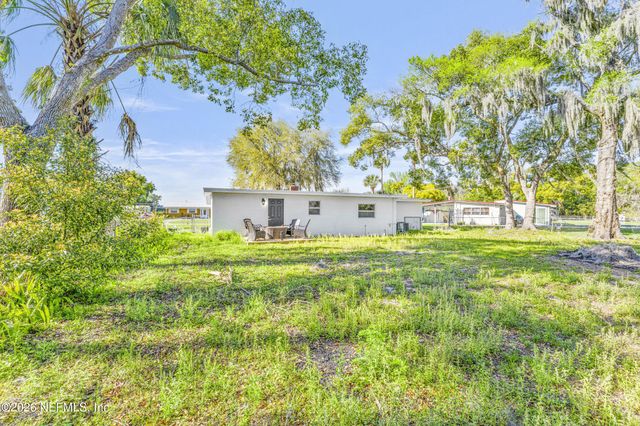 160 RIVER Drive, East Palatka, FL 32131