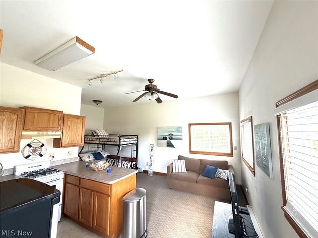 4881 Fess Drive, Geneva On The Lake, OH 44041