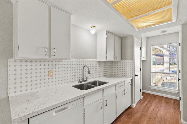 900 Wandering Way Drive, Allen, TX 75002