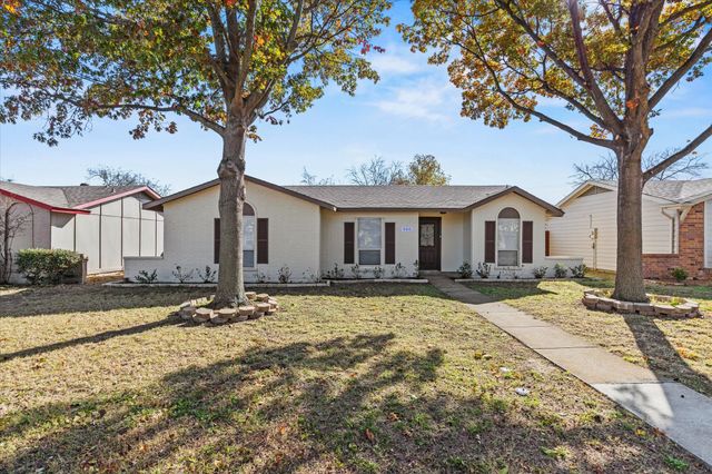 900 Wandering Way Drive, Allen, TX 75002