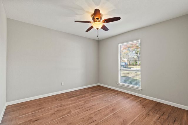 900 Wandering Way Drive, Allen, TX 75002