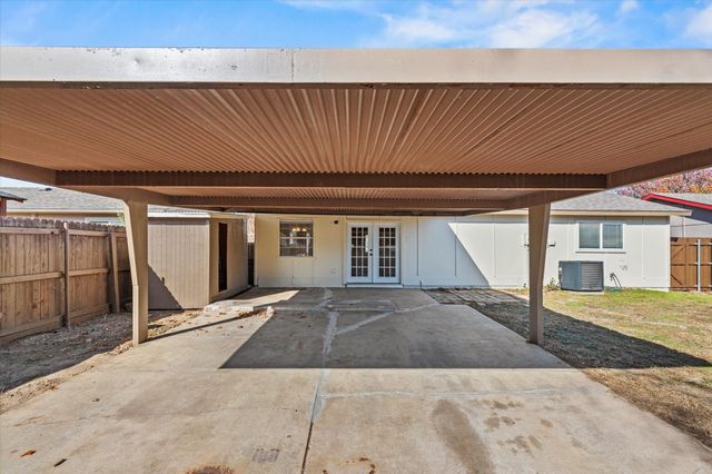 900 Wandering Way Drive, Allen, TX 75002