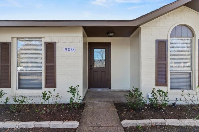 900 Wandering Way Drive, Allen, TX 75002