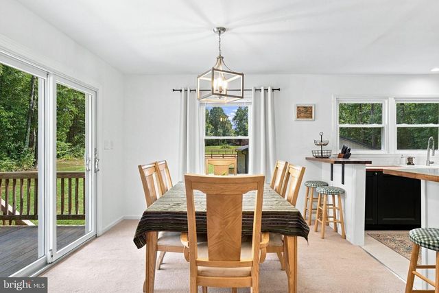 5483 BEACH RD, Midland, VA 22728