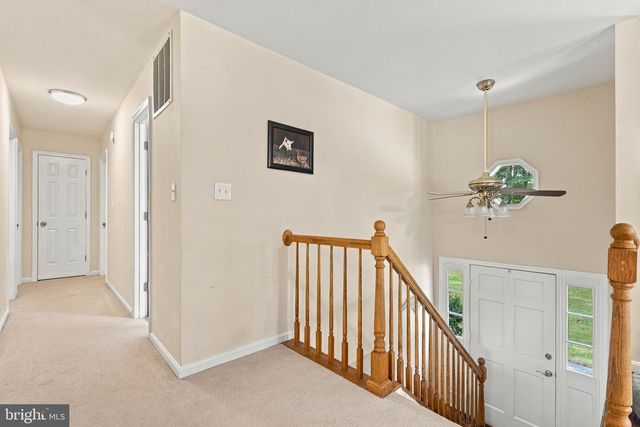 5483 BEACH RD, Midland, VA 22728