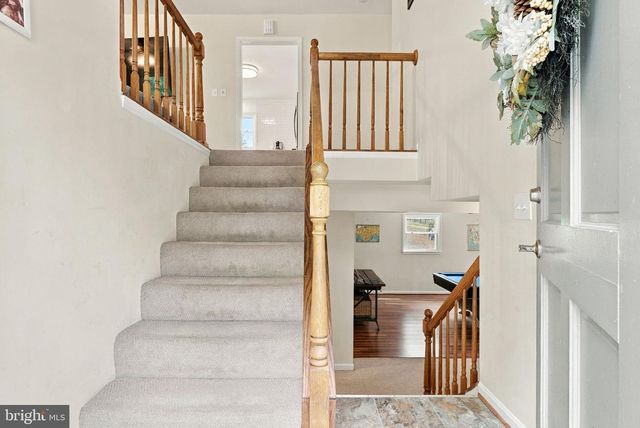 5483 BEACH RD, Midland, VA 22728