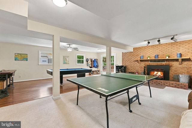 5483 BEACH RD, Midland, VA 22728