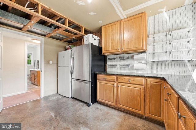 5483 BEACH RD, Midland, VA 22728
