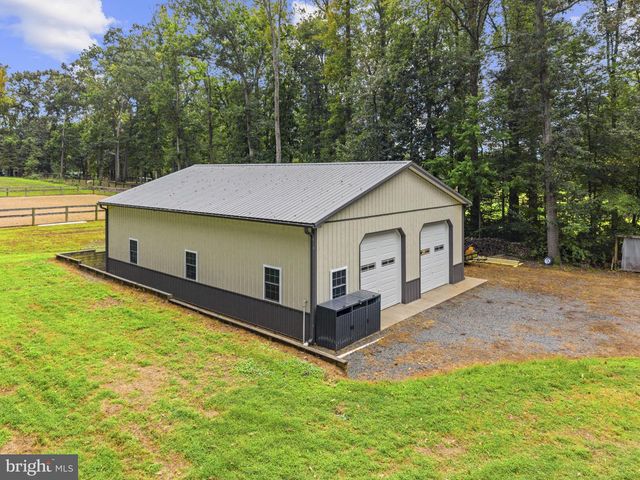 5483 BEACH RD, Midland, VA 22728