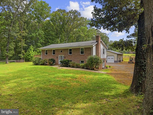 5483 BEACH RD, Midland, VA 22728