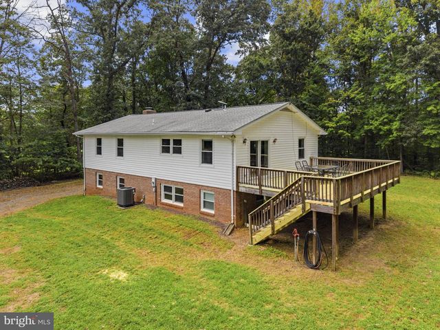 5483 BEACH RD, Midland, VA 22728