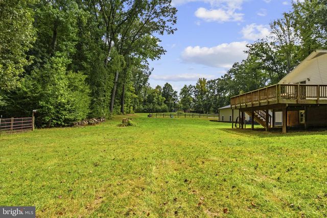 5483 BEACH RD, Midland, VA 22728