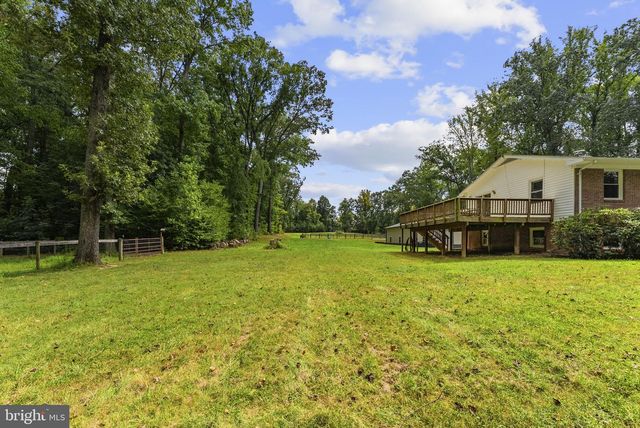 5483 BEACH RD, Midland, VA 22728