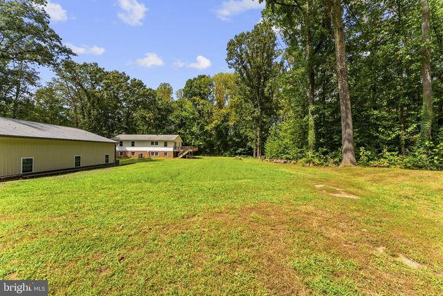5483 BEACH RD, Midland, VA 22728