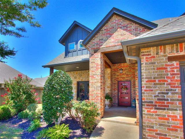 16313 Brookefield Drive, Edmond, OK 73013