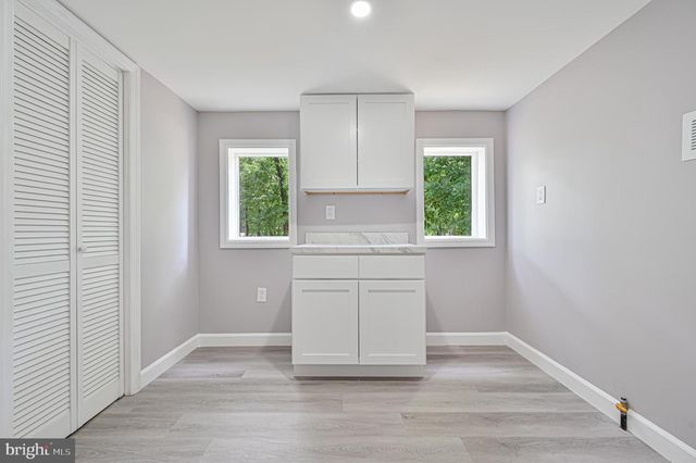 2722 SUNSET AVE, Williamstown, NJ 08094