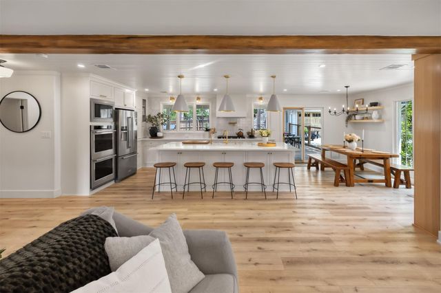 140 April Waters Drive W, Conroe, TX 77356