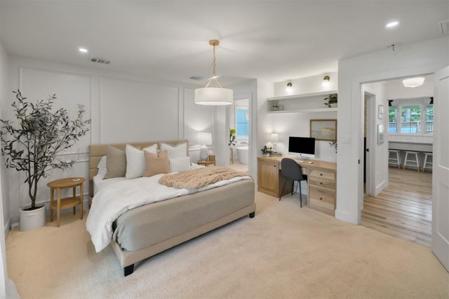 140 April Waters Drive W, Conroe, TX 77356