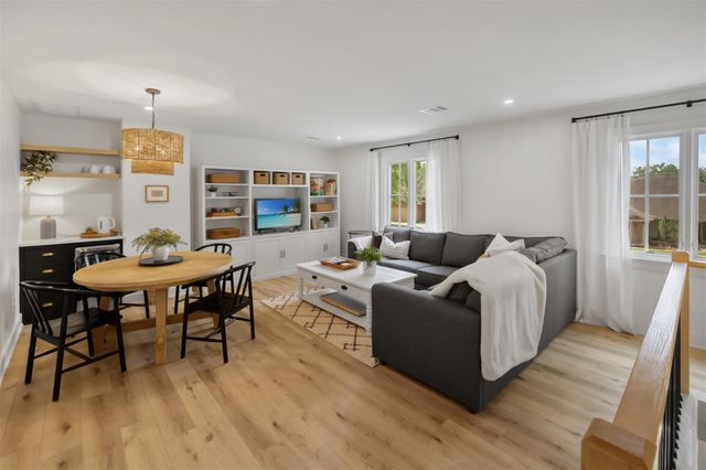 140 April Waters Drive W, Conroe, TX 77356