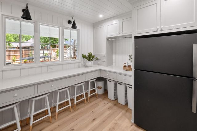 140 April Waters Drive W, Conroe, TX 77356