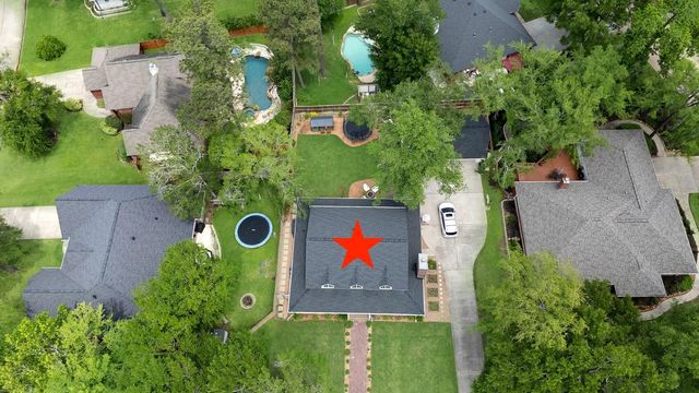 140 April Waters Drive W, Conroe, TX 77356