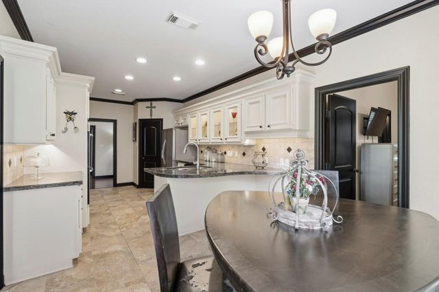 4610 Lake Village Drive, Fulshear, TX 77441