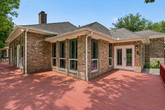 4610 Lake Village Drive, Fulshear, TX 77441