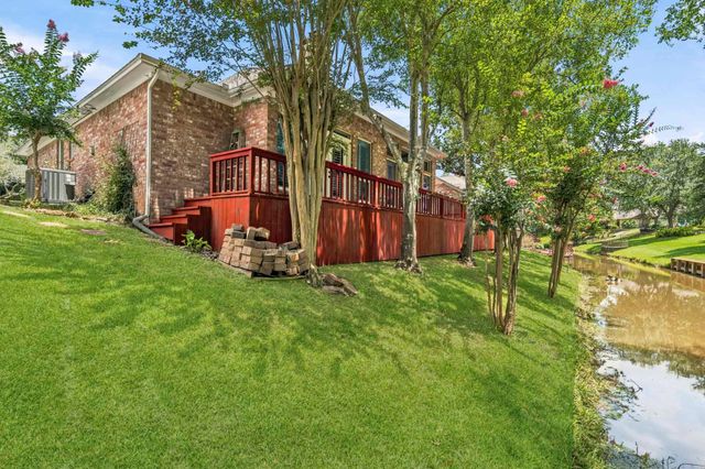 4610 Lake Village Drive, Fulshear, TX 77441