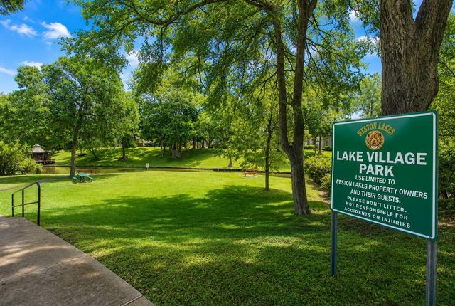4610 Lake Village Drive, Fulshear, TX 77441