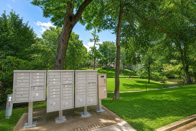 4610 Lake Village Drive, Fulshear, TX 77441