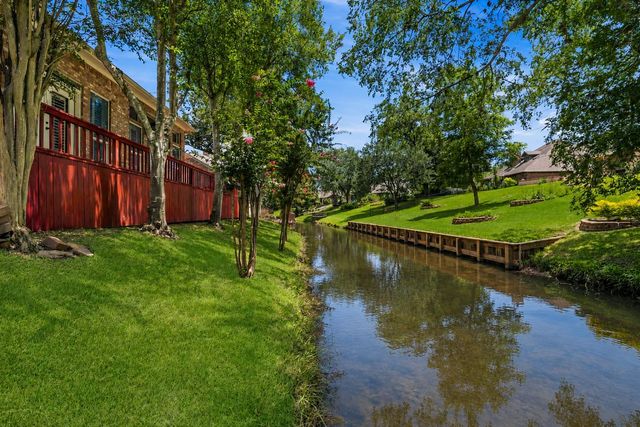 4610 Lake Village Drive, Fulshear, TX 77441