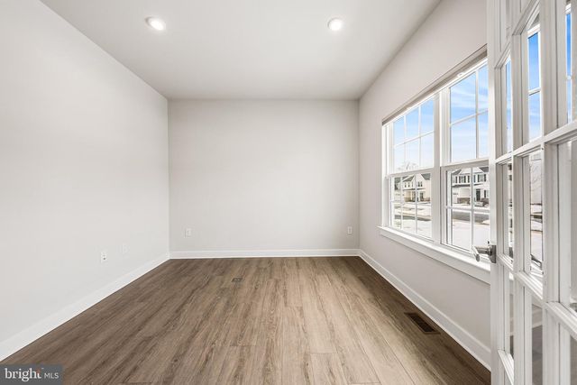 1079 WOODMONT LN, Catasauqua, PA 18032