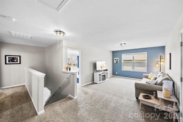 5045 Ashley Place Drive, Bessemer City, NC 28016