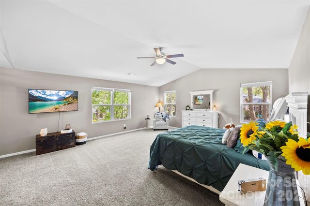 5045 Ashley Place Drive, Bessemer City, NC 28016